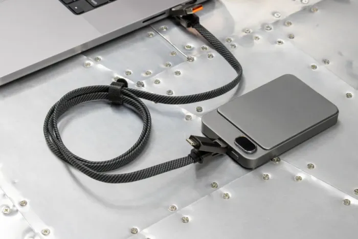 Brandcharger cavo di ricarica thor | 4 in 1