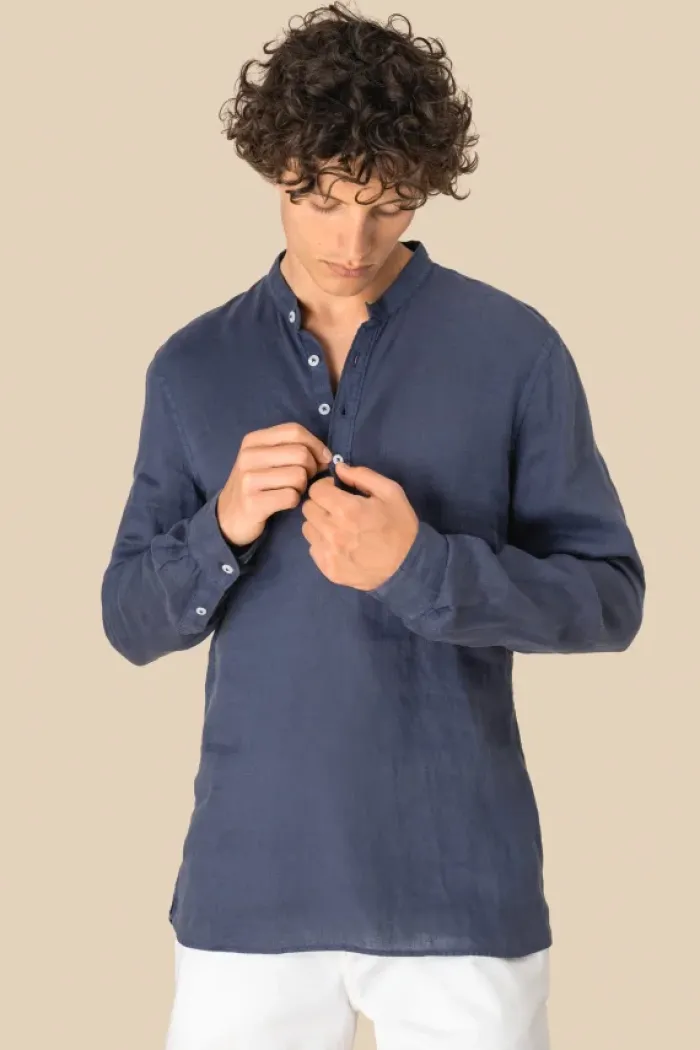 Camicia uomo con collo alla coreana slavata in lino
