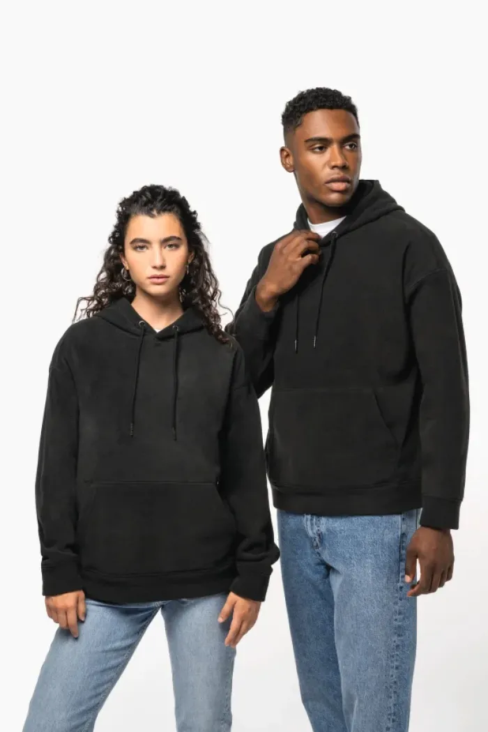Felpa unisex con cappuccio oversize in pile riciclato