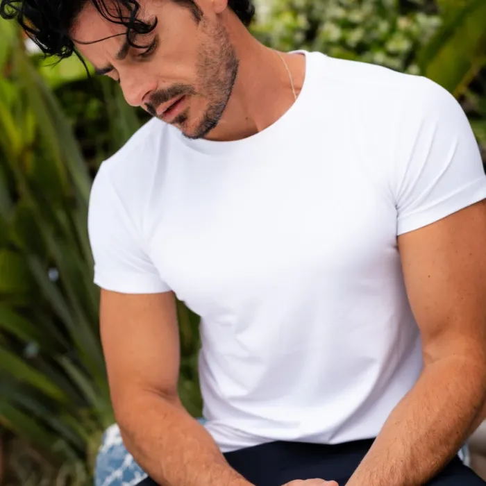 T-shirt los angeles man