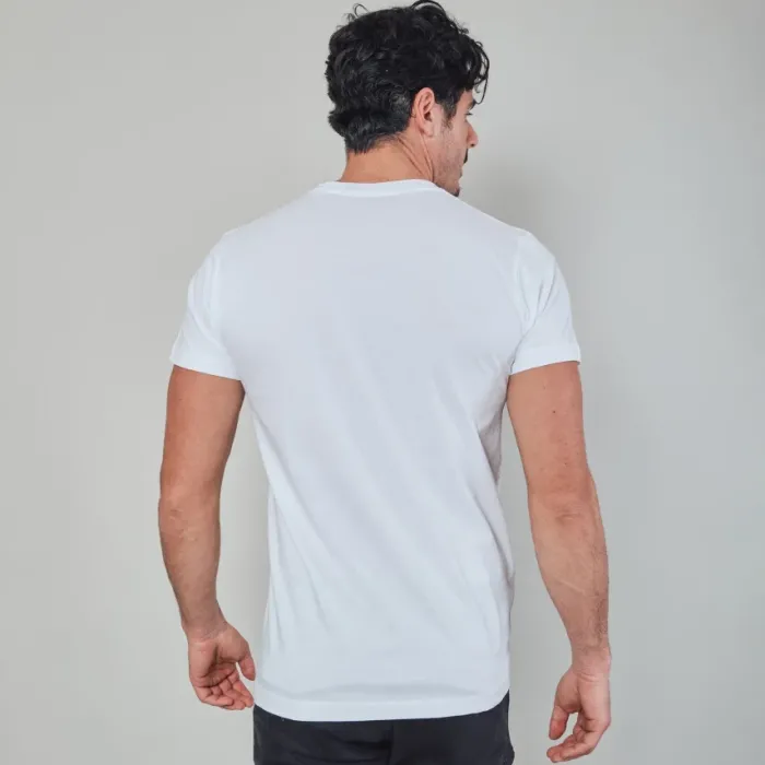 T-shirt los angeles man