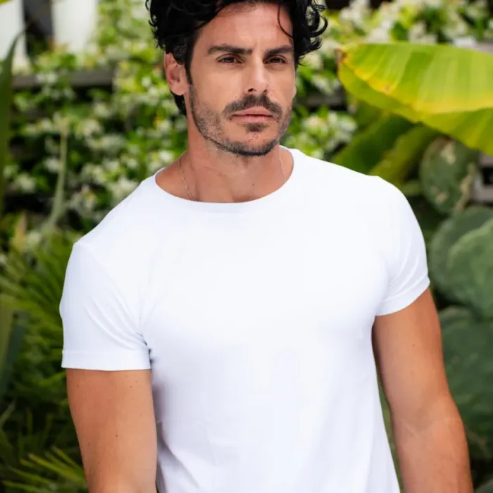 T-shirt los angeles man